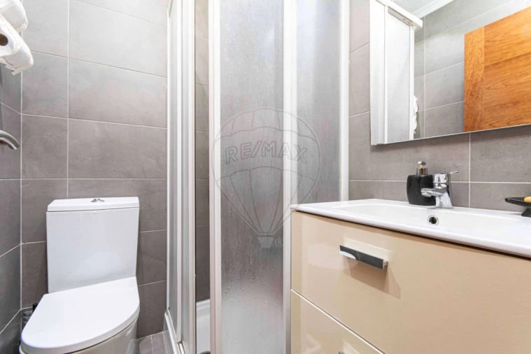 Apartamento T3 para Venda em Póvoa de Santa Iria e Forte da Casa Foto 15