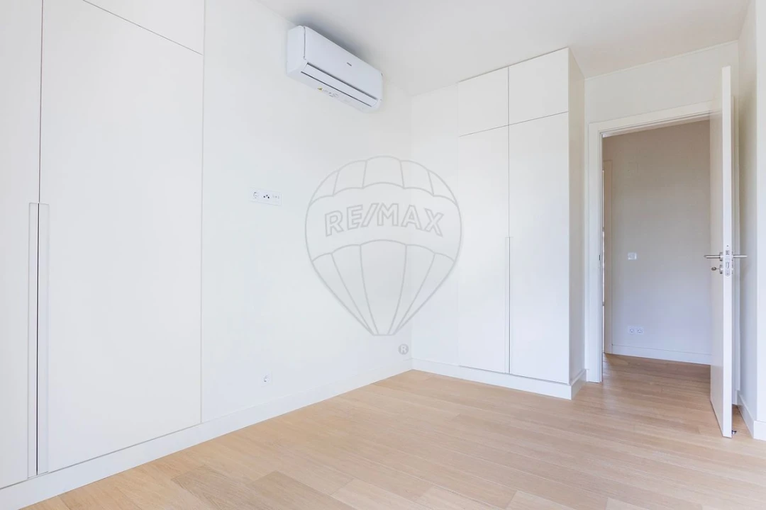 Apartamento T3 para Venda em Seixal, Arrentela e Aldeia de Paio Pires Foto 22