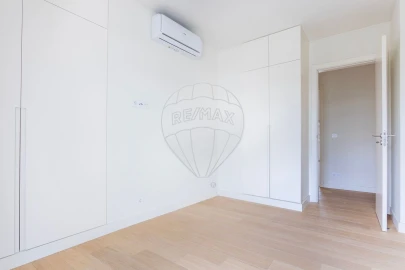 Apartamento T3 para Venda em Seixal, Arrentela e Aldeia de Paio Pires
