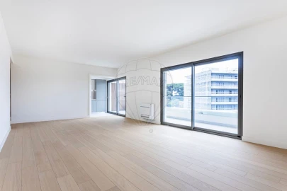 Apartamento T3 para Venda em Seixal, Arrentela e Aldeia de Paio Pires
