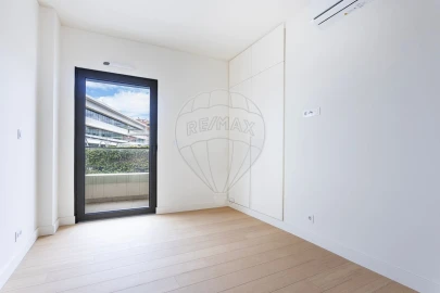 Apartamento T3 para Venda em Seixal, Arrentela e Aldeia de Paio Pires