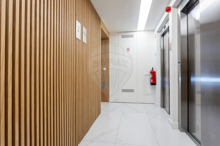 Apartamento T3 para Venda em Seixal, Arrentela e Aldeia de Paio Pires Foto 31