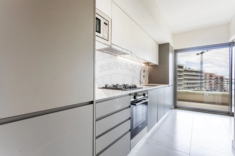 Apartamento T3 para Venda em Seixal, Arrentela e Aldeia de Paio Pires Foto 12