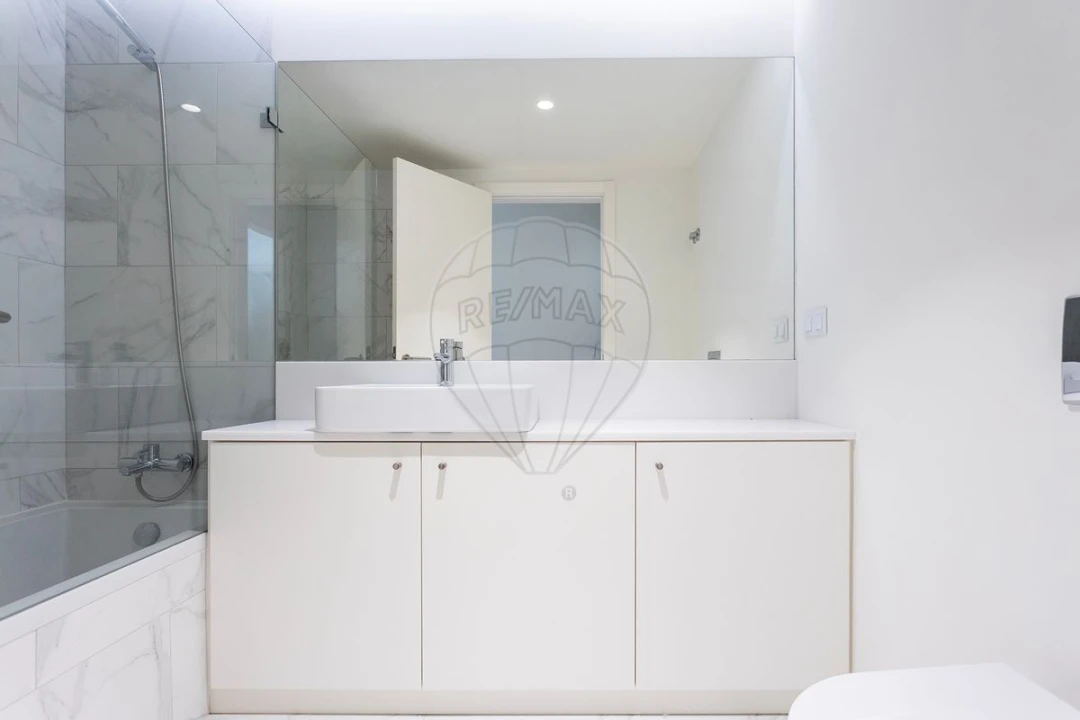 Apartamento T3 para Venda em Seixal, Arrentela e Aldeia de Paio Pires Foto 21