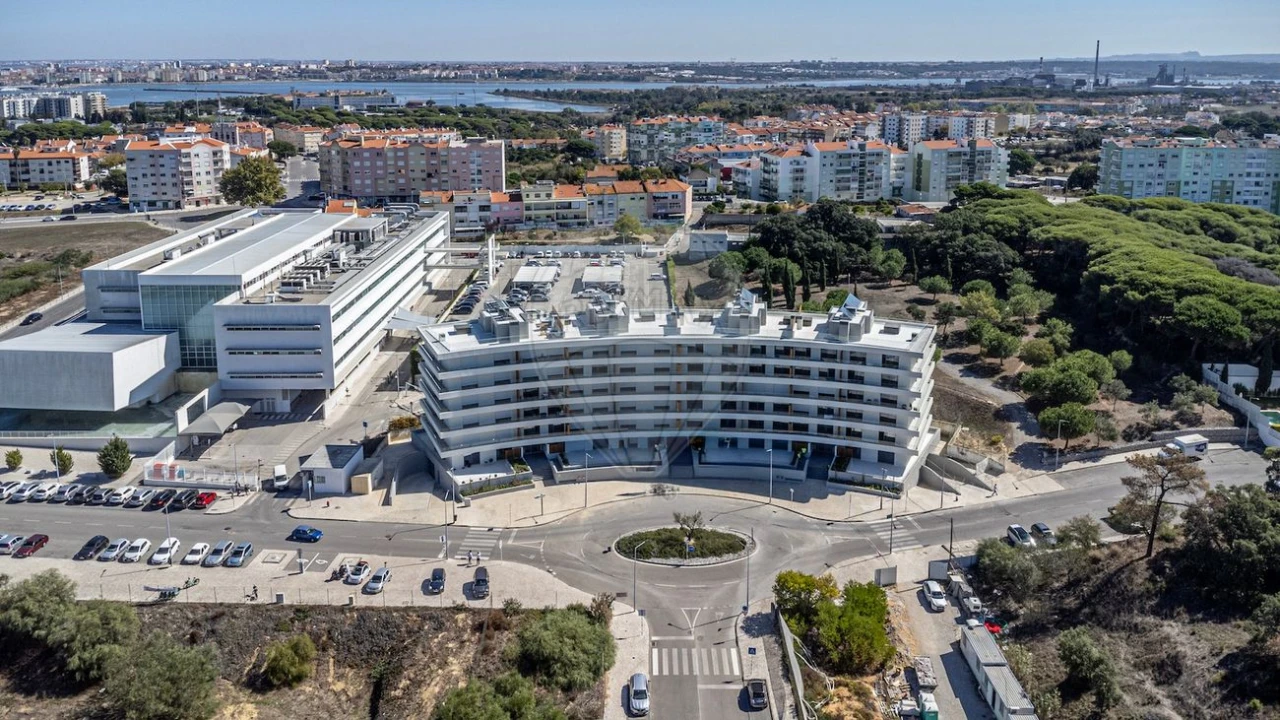 Apartamento T3 para Venda em Seixal, Arrentela e Aldeia de Paio Pires Foto 5