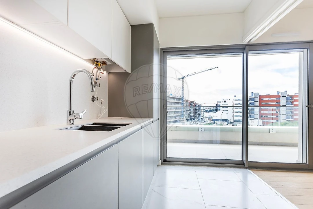 Apartamento T3 para Venda em Seixal, Arrentela e Aldeia de Paio Pires Foto 13