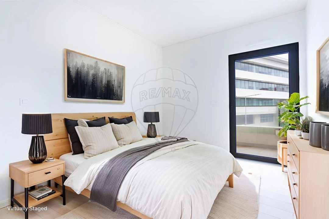 Apartamento T3 para Venda em Seixal, Arrentela e Aldeia de Paio Pires Foto 14