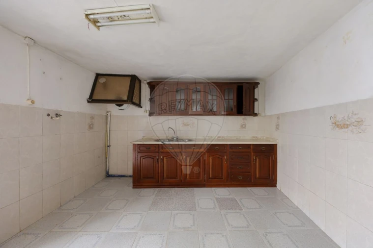 Moradia T2 para Venda em Abrigada e Cabanas de Torres Foto 7