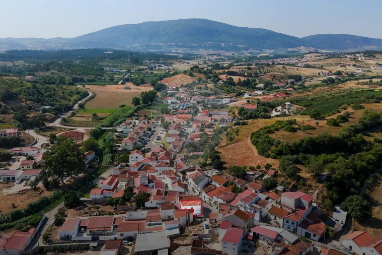 Moradia T2 para Venda em Abrigada e Cabanas de Torres Foto 27