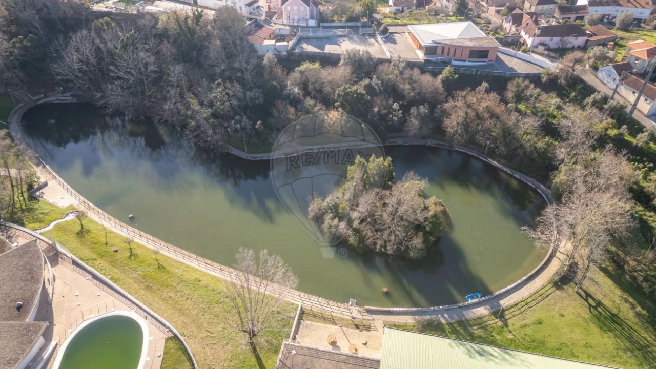 Moradia T17 para Venda em Luso Foto 11