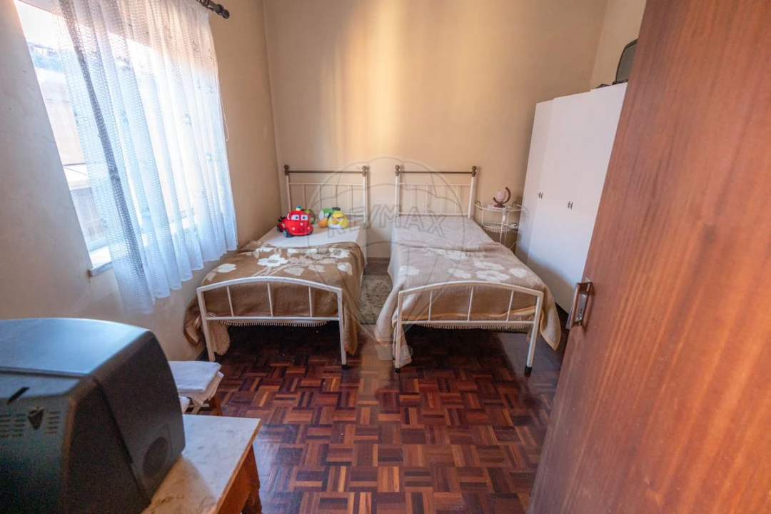 Moradia T17 para Venda em Luso Foto 27