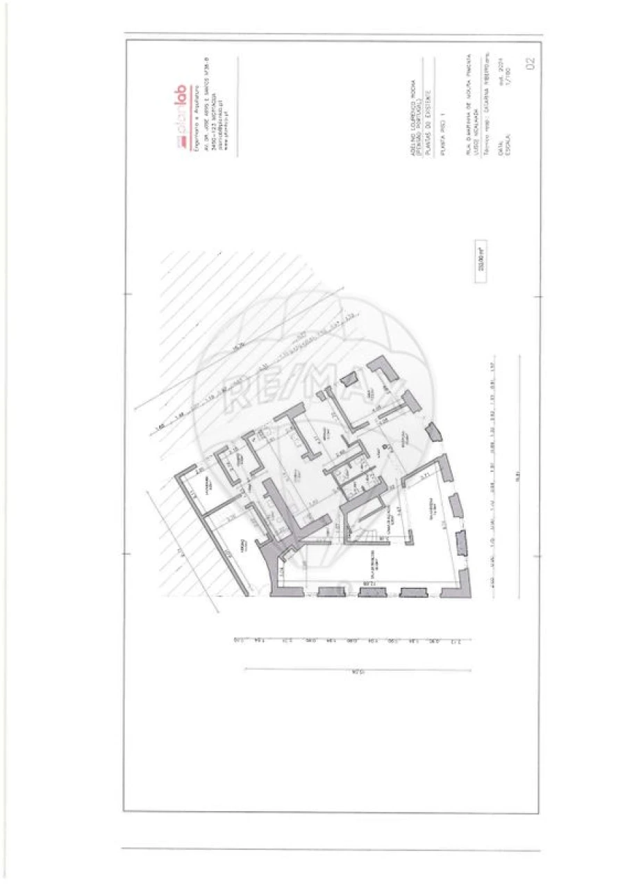 Moradia T17 para Venda em Luso Foto 41