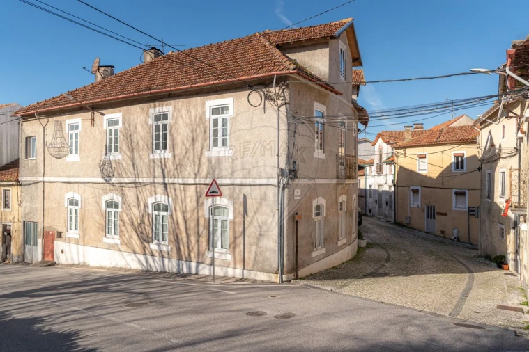 Moradia T17 para Venda em Luso Foto 3