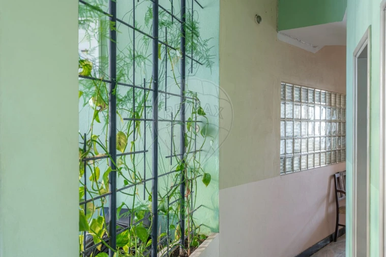 Moradia T17 para Venda em Luso Foto 12