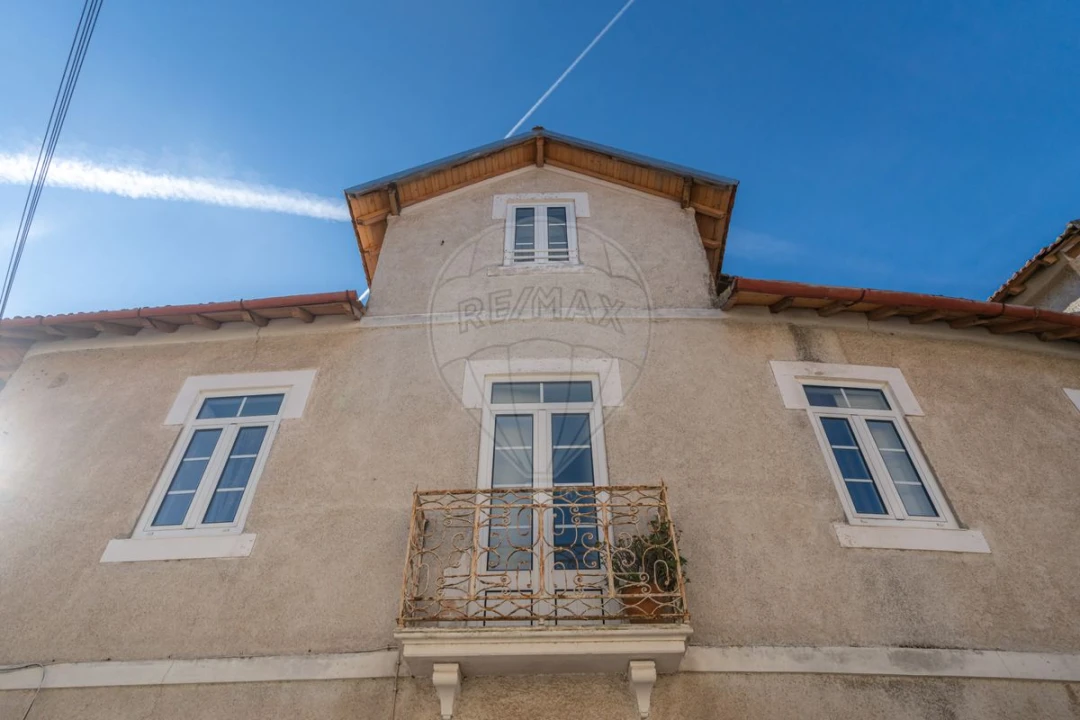 Moradia T17 para Venda em Luso Foto 16