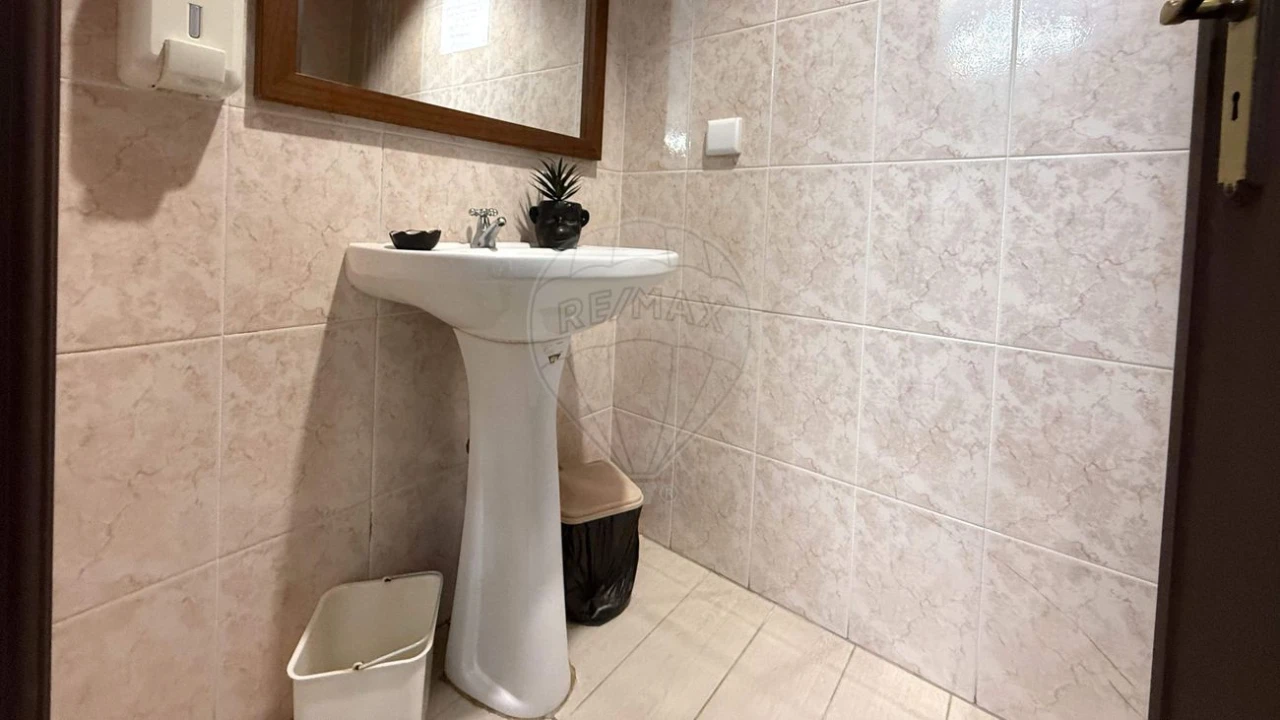 Negócio para Venda em Tocha Foto 11