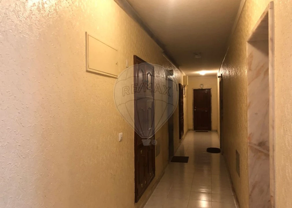 Apartamento T2 para Venda em Algueirão-Mem Martins Foto 5