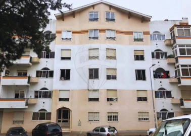 Apartamento T2 para Venda em Algueirão-Mem Martins