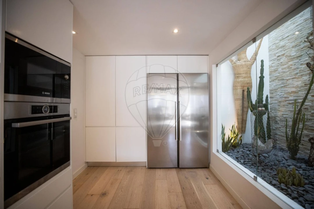 Apartamento T3 para Venda em Misericórdia Foto 9