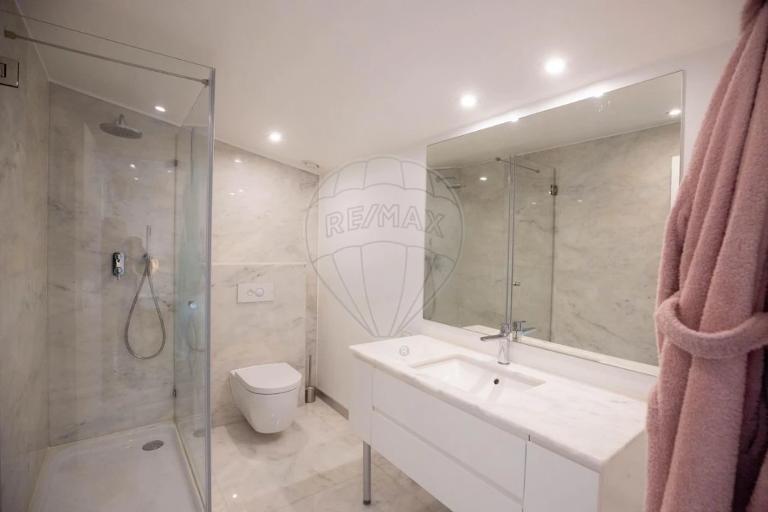 Apartamento T3 para Venda em Misericórdia Foto 22