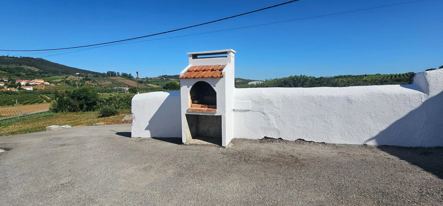 Prédio para Venda em Azueira e Sobral da Abelheira Foto 18