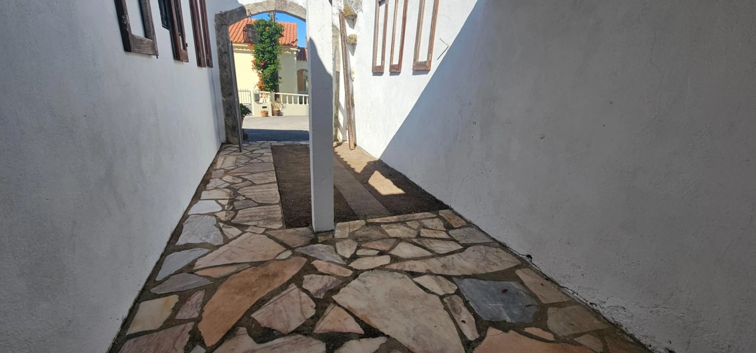 Prédio para Venda em Azueira e Sobral da Abelheira Foto 7