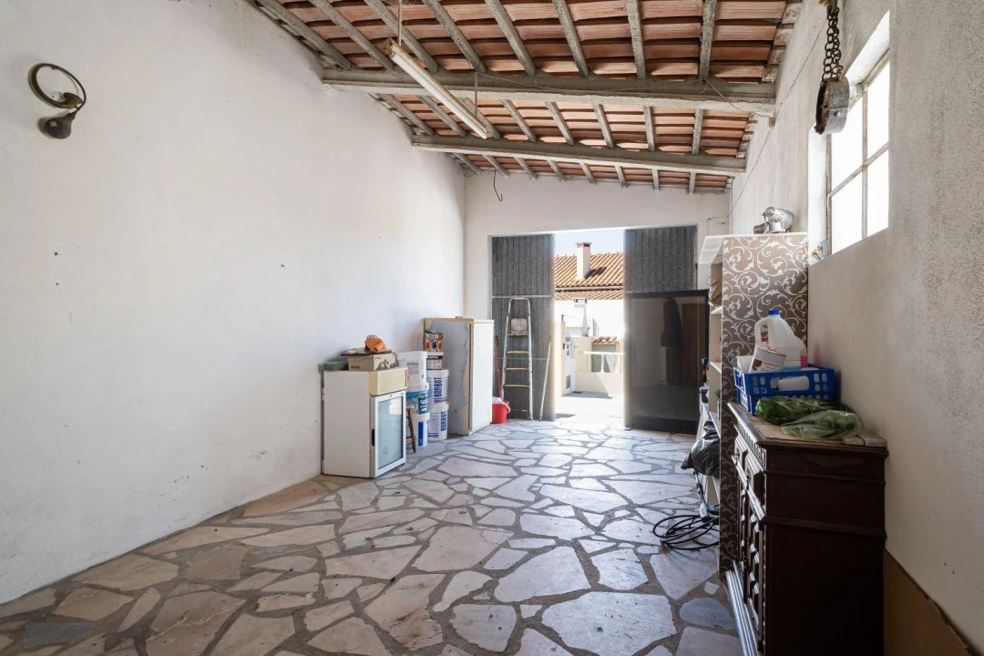 Prédio para Venda em Azueira e Sobral da Abelheira Foto 9