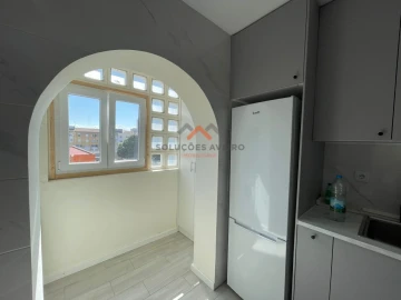 Apartamento T4 para Venda em Glória e Vera Cruz