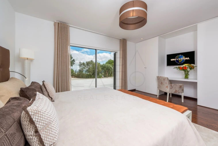 Moradia T8 para Venda em Azeitão (São Lourenço e São Simão) Foto 31