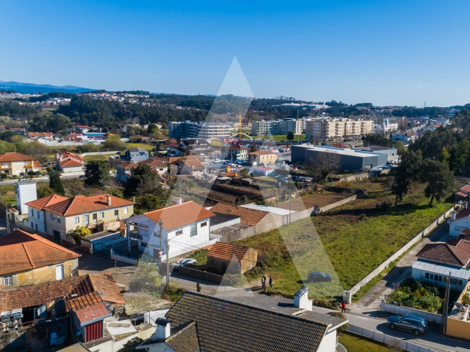 Terreno para Venda em Lourosa Foto 4