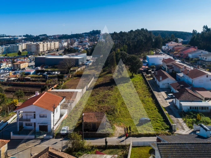 Terreno para Venda em Lourosa Foto 1