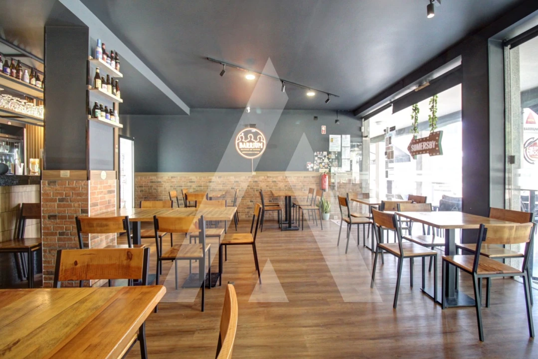 Negócio para Cedência de Quotas em Oliveira do Bairro Foto 2