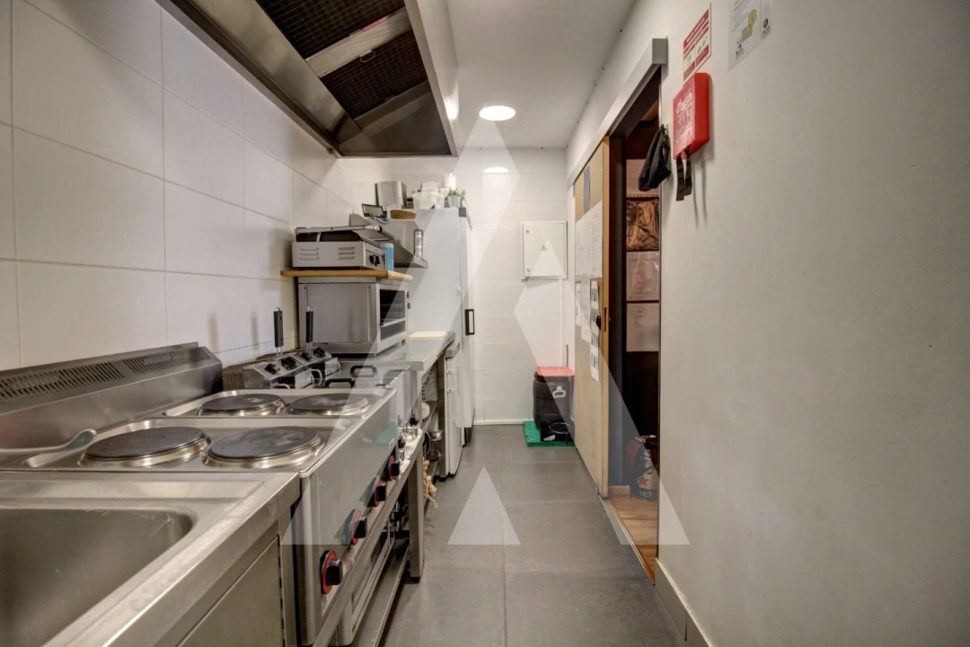 Negócio para Cedência de Quotas em Oliveira do Bairro Foto 12