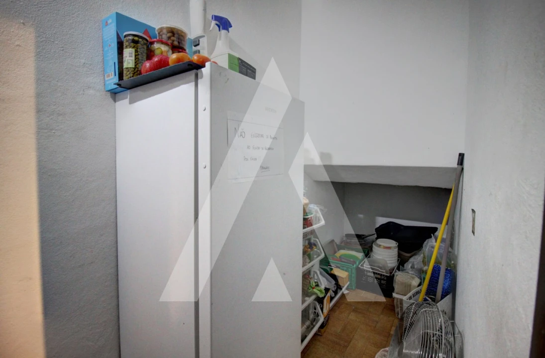 Negócio para Cedência de Quotas em Oliveira do Bairro Foto 13