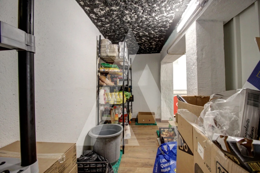 Negócio para Cedência de Quotas em Oliveira do Bairro Foto 17