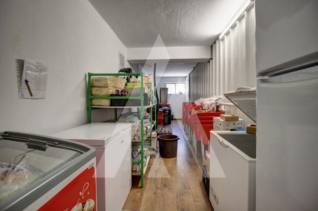 Negócio para Cedência de Quotas em Oliveira do Bairro Foto 18