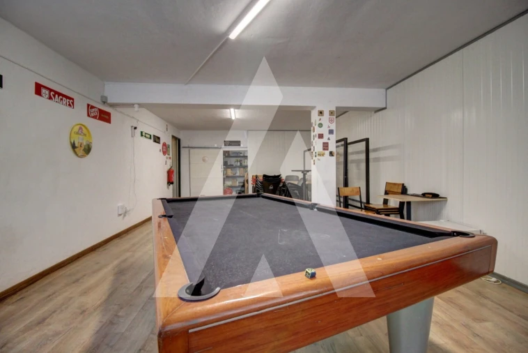 Negócio para Cedência de Quotas em Oliveira do Bairro Foto 16