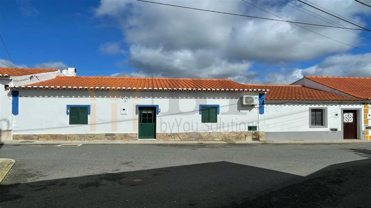 Moradia T3 para Venda em Santana de Cambas Foto 1