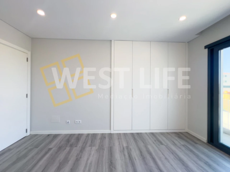 Moradia T5 para Venda em Enxara do Bispo, Gradil e Vila Franca do Rosário Foto 17