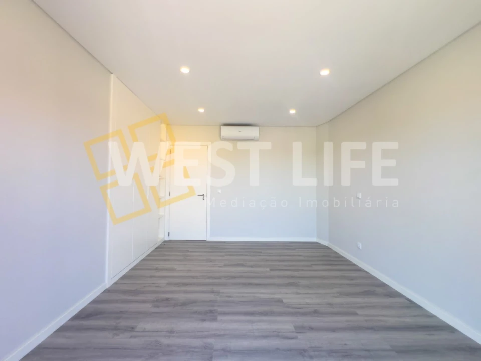 Moradia T5 para Venda em Enxara do Bispo, Gradil e Vila Franca do Rosário Foto 29