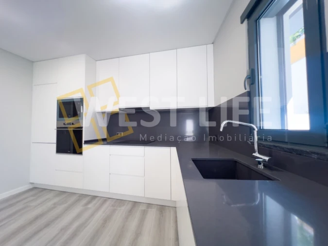 Moradia T5 para Venda em Enxara do Bispo, Gradil e Vila Franca do Rosário Foto 11