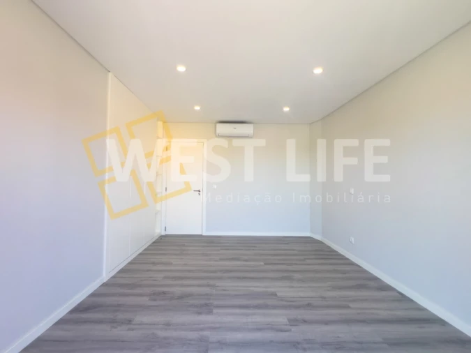 Moradia T5 para Venda em Enxara do Bispo, Gradil e Vila Franca do Rosário Foto 29