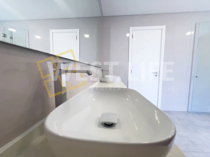 Moradia T5 para Venda em Enxara do Bispo, Gradil e Vila Franca do Rosário Foto 41