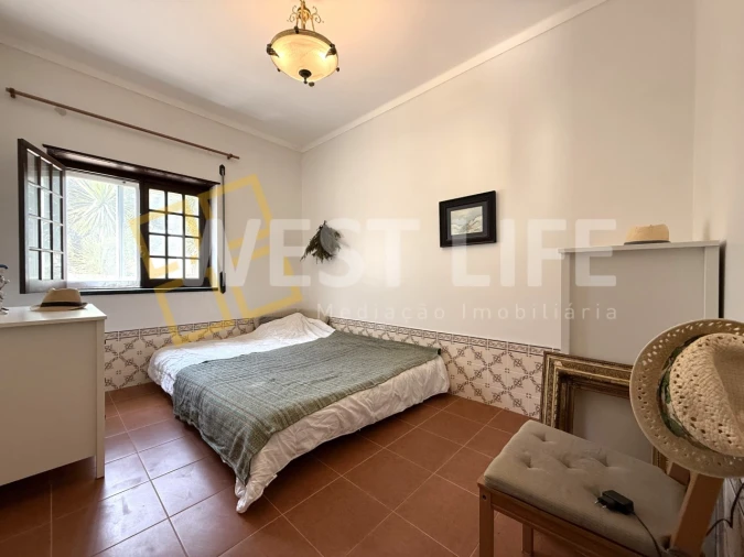 Moradia T5 para Venda em Igreja Nova e Cheleiros Foto 16