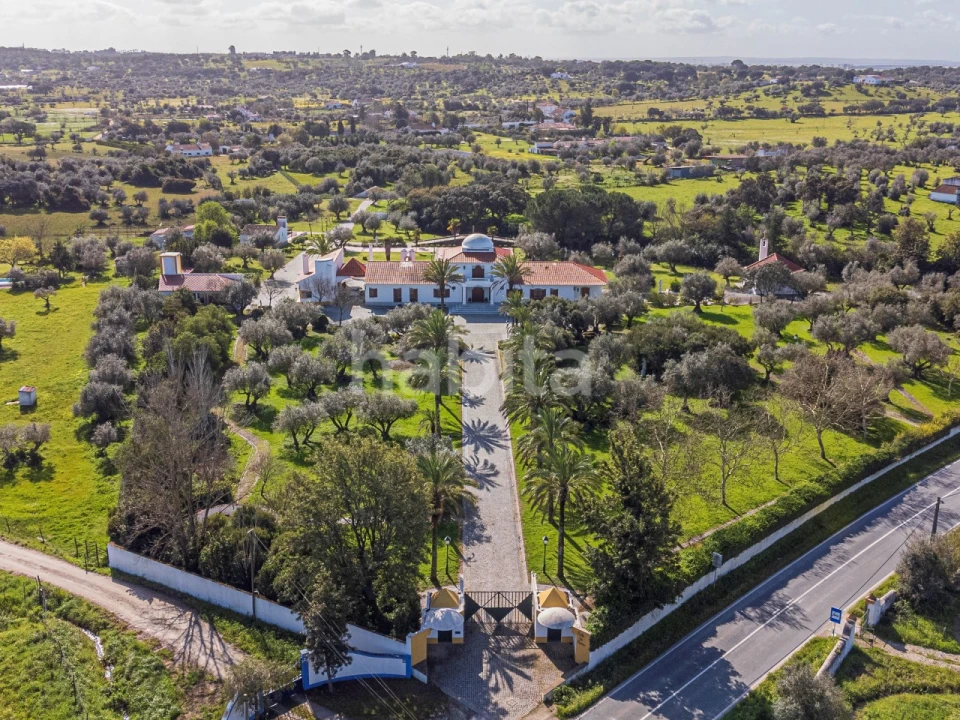 Quinta T5 para Venda em Bacelo e Senhora da Saúde Foto 21