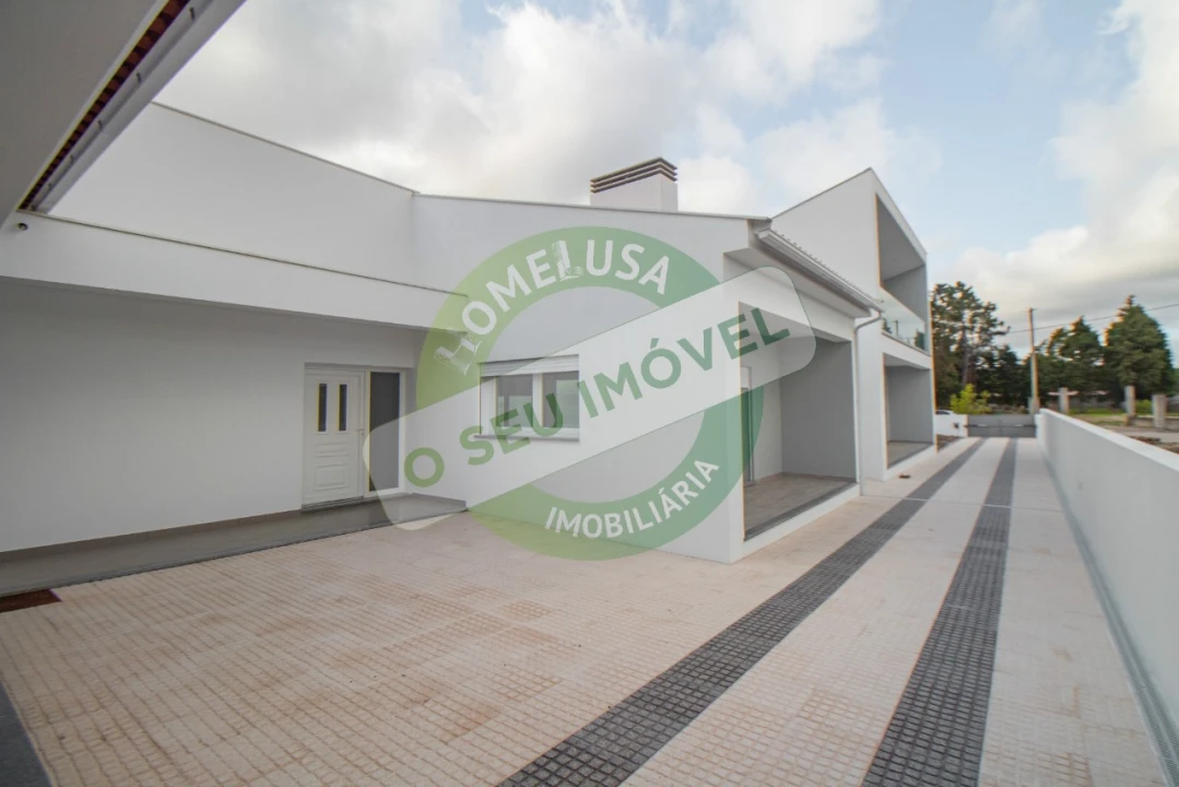 Moradia T3 para Venda em Vilamar e Corticeiro de Cima Foto 2