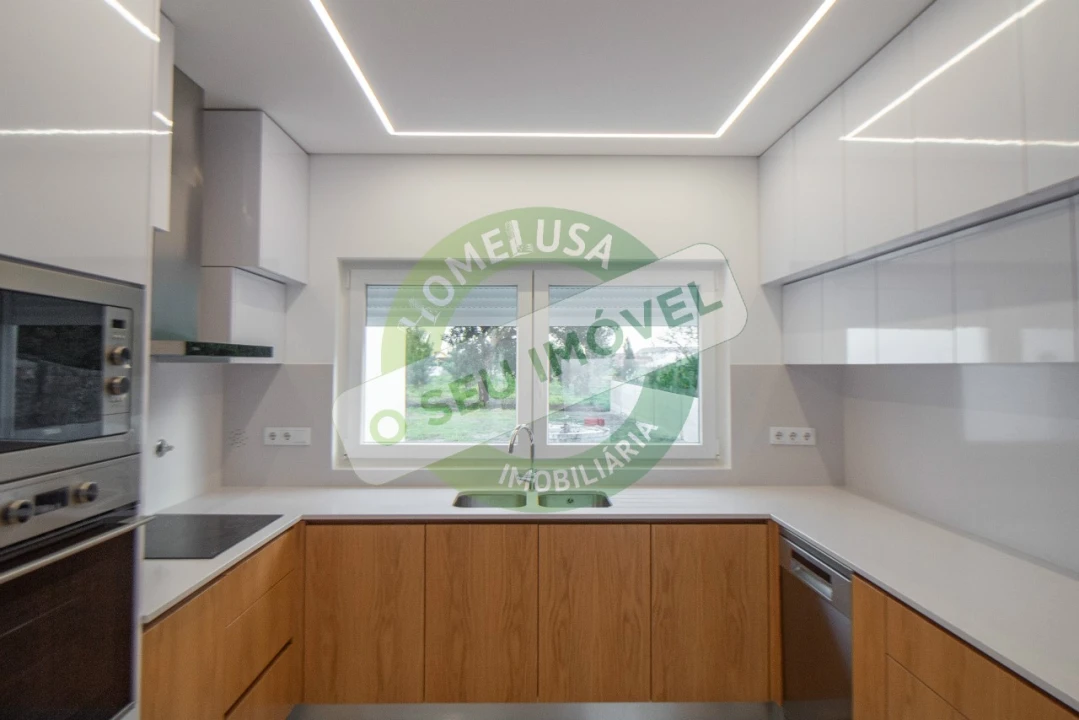 Moradia T3 para Venda em Vilamar e Corticeiro de Cima Foto 16