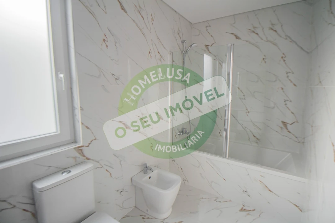 Moradia T3 para Venda em Vilamar e Corticeiro de Cima Foto 33