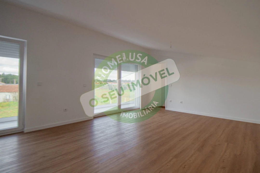 Moradia T3 para Venda em Vilamar e Corticeiro de Cima Foto 45