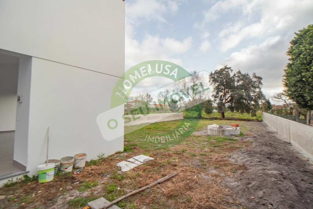 Moradia T3 para Venda em Vilamar e Corticeiro de Cima Foto 59